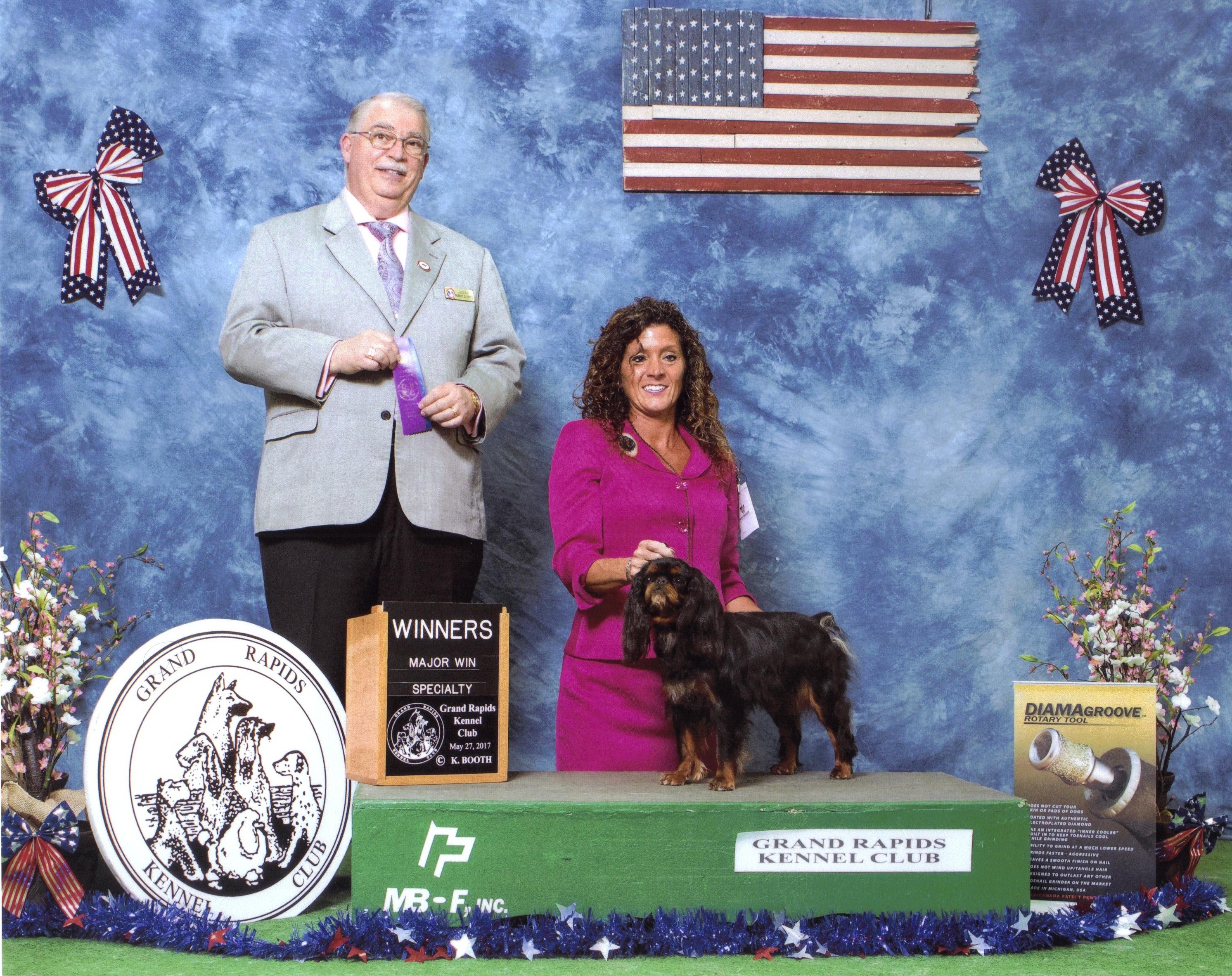 English Toy Spaniel Club of America specialty show. 5 point major.